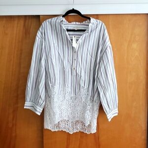 Pilcro Long-Sleeve Lacey Tunic Top